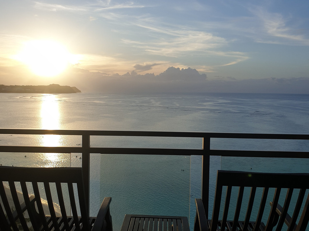 奥特里格关岛海滩度假村主图