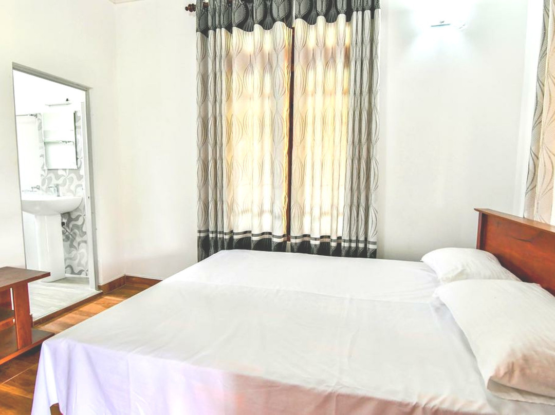 Hotel Elephant Border主图