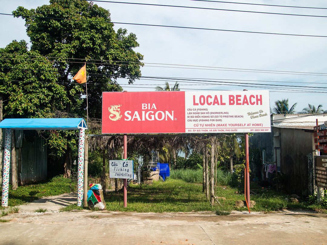 Local Beach Phu Quoc主图