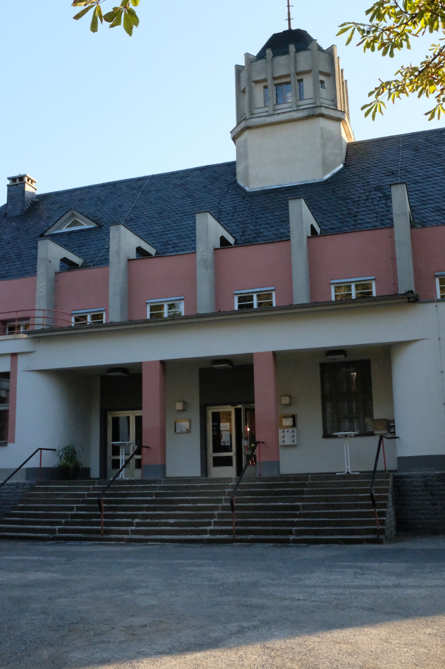Haus des Volkes - Das Bauhaushotel-浴室
