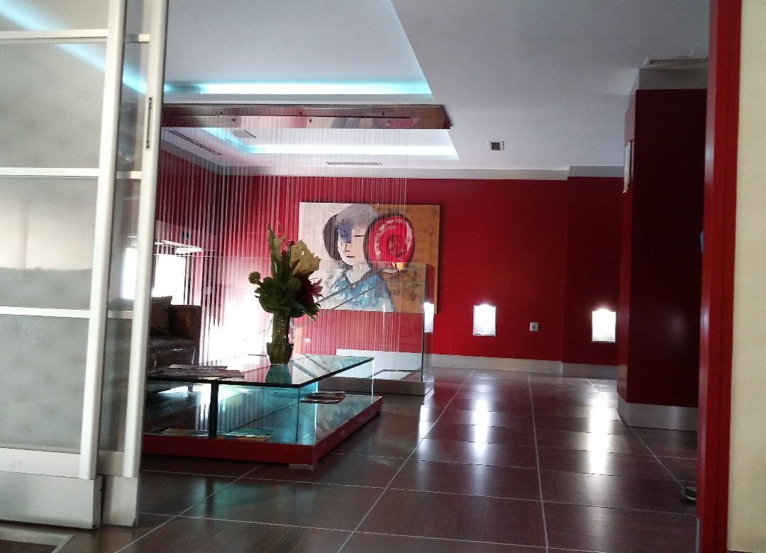 巴拉哈斯最佳西方别墅主图