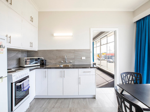 卡莱尔酒店主图