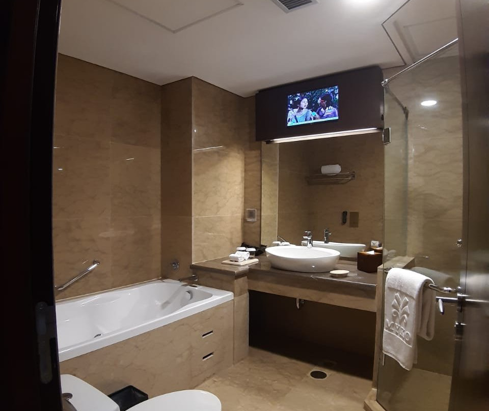 Myko Hotel and Convention Center Makassar主图