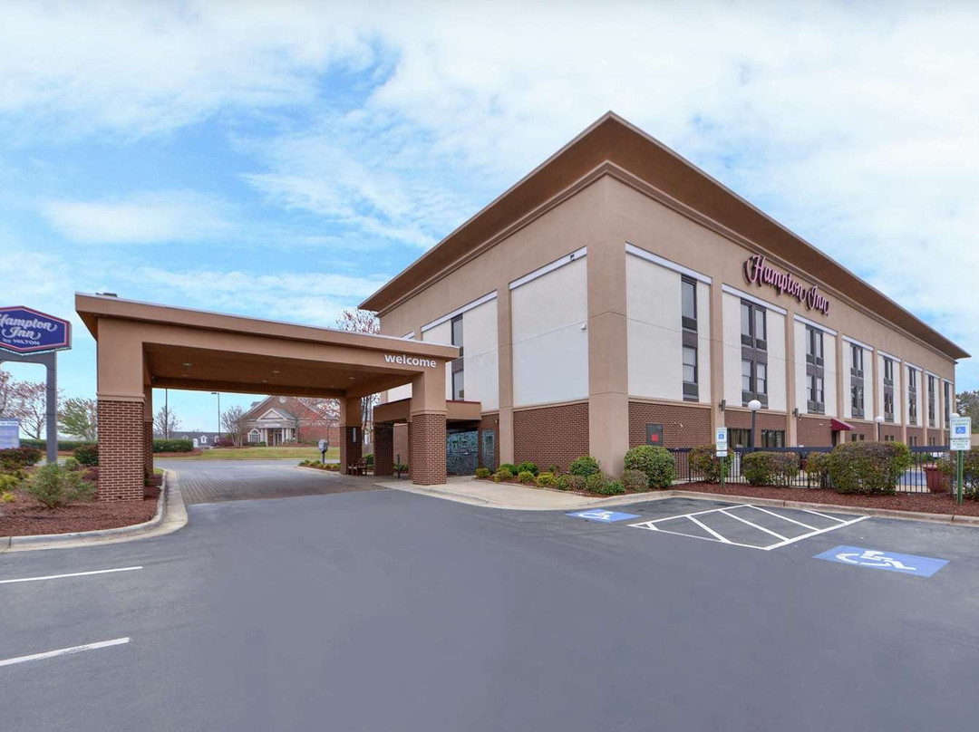 Hampton Inn Raleigh/clayton I-40主图