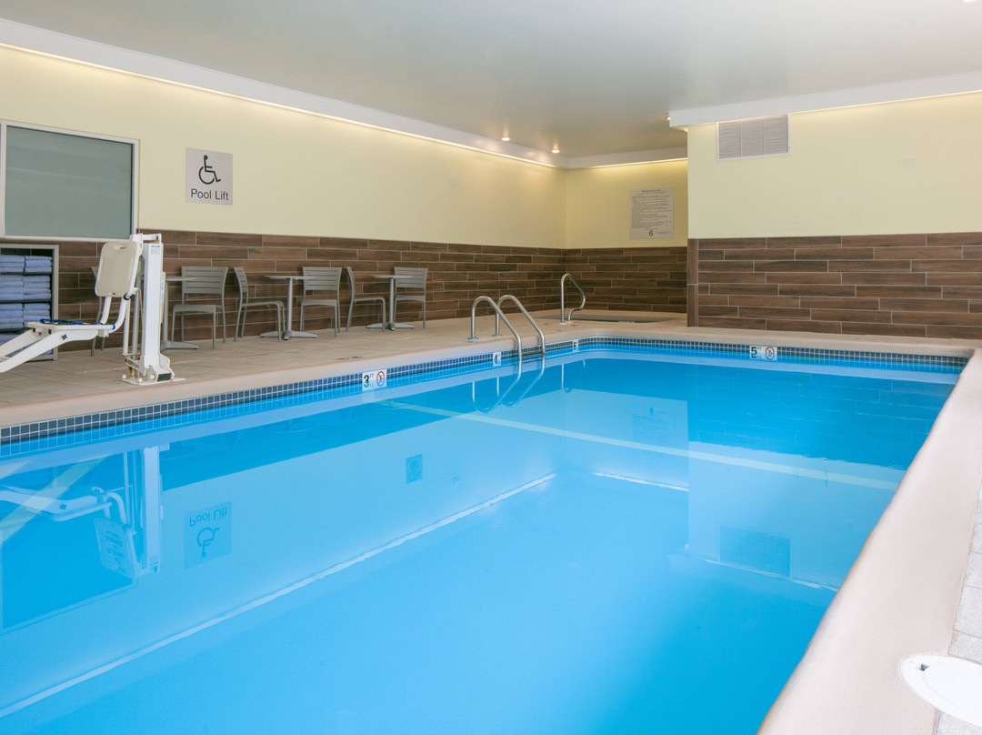 Fairfield Inn Manhattan主图