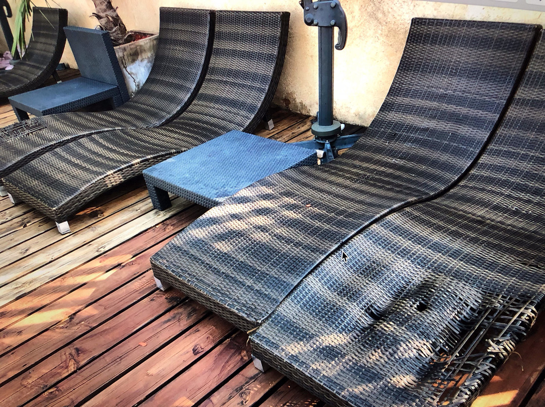 Hotel Le Clos Roussillon主图