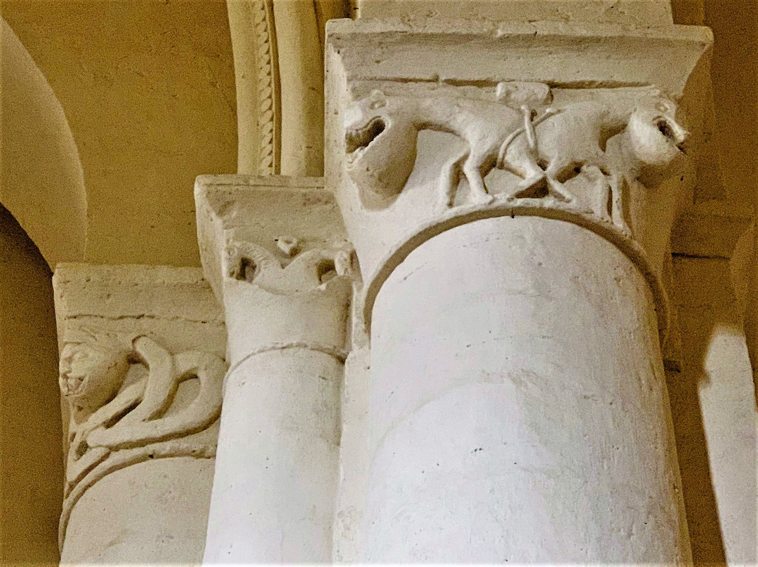 Eglise Saint-Pierre de Frontenay sur Dive景点图片