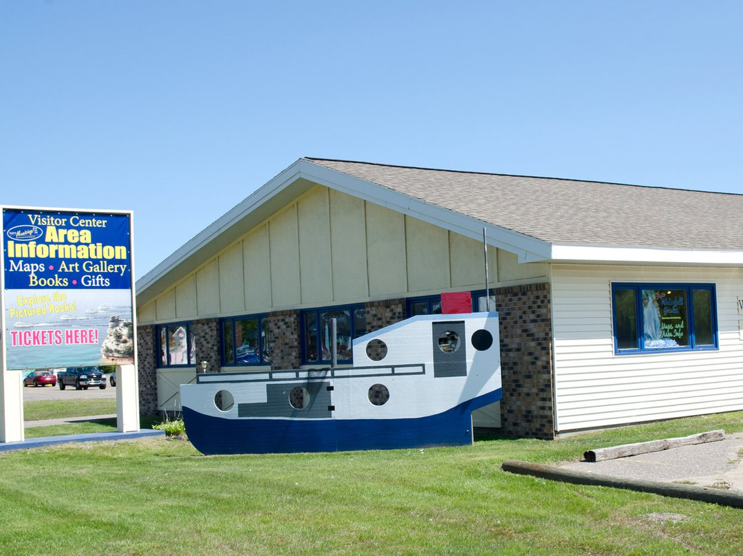 Munising Visitor Center
