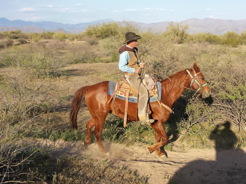 Cave Creek Outfitters-斯科茨代尔必去景点