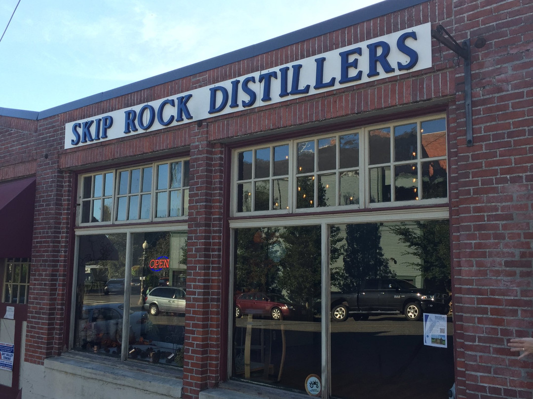 Skip Rock Distillery景点图片