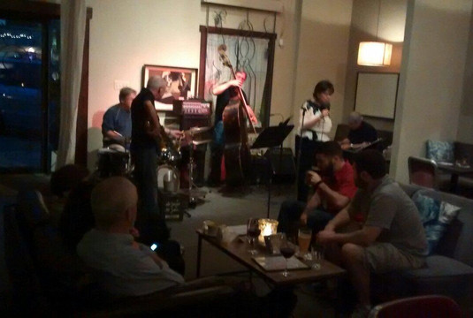 Stoney's Wine Lounge-达拉斯必去景点