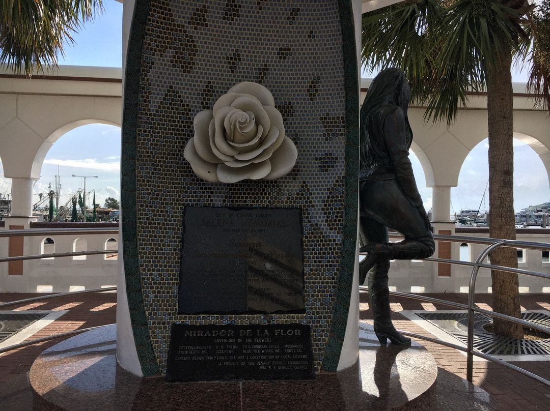 科珀斯克里斯蒂市旅游景点-Selena Memorial-Mirador De La Flor