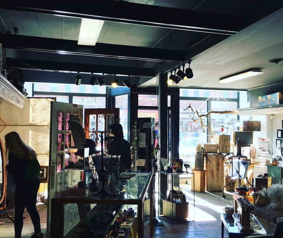 Shaviq Boutique and Art Gallery-拉皮德城必去景点