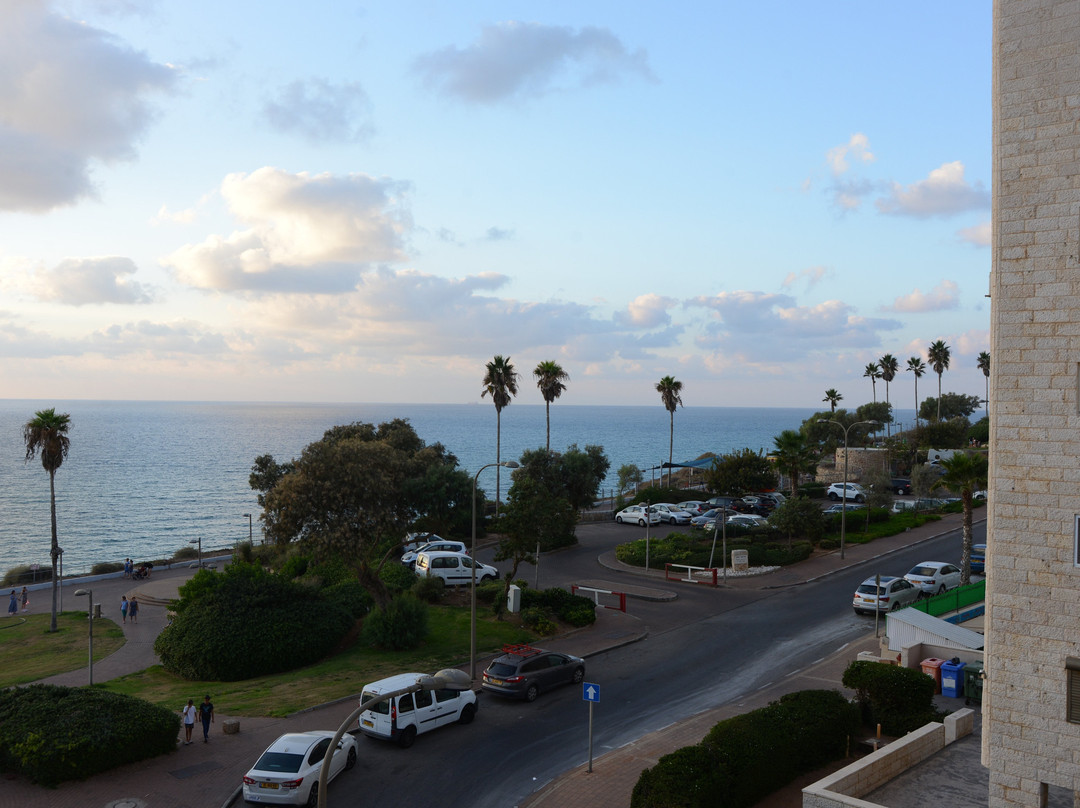 Ginot Yam Hotel主图