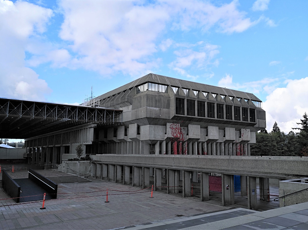 Simon Fraser University-本那比必去景点