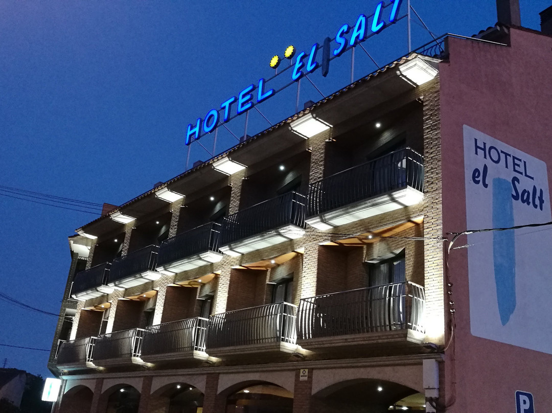 盐酒店主图