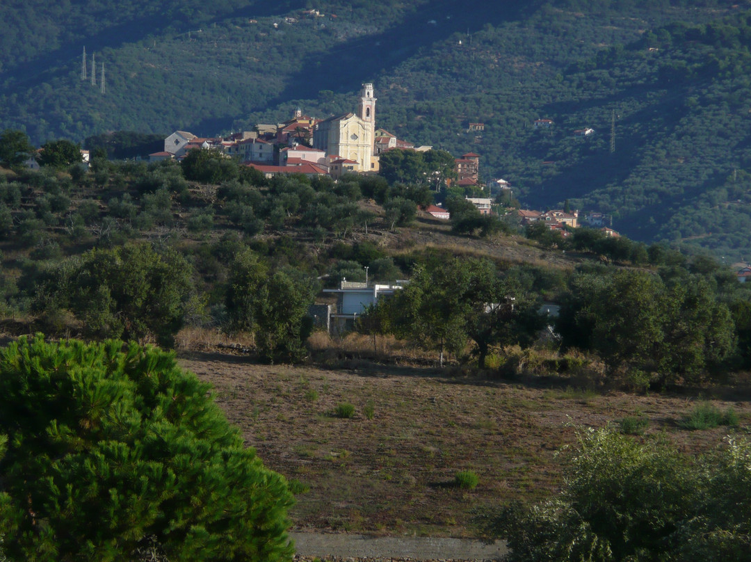梅特罗波尔酒店主图