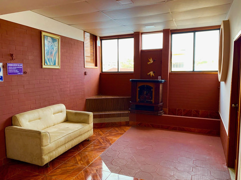 洛斯阿尔伽鲁博思旅馆主图