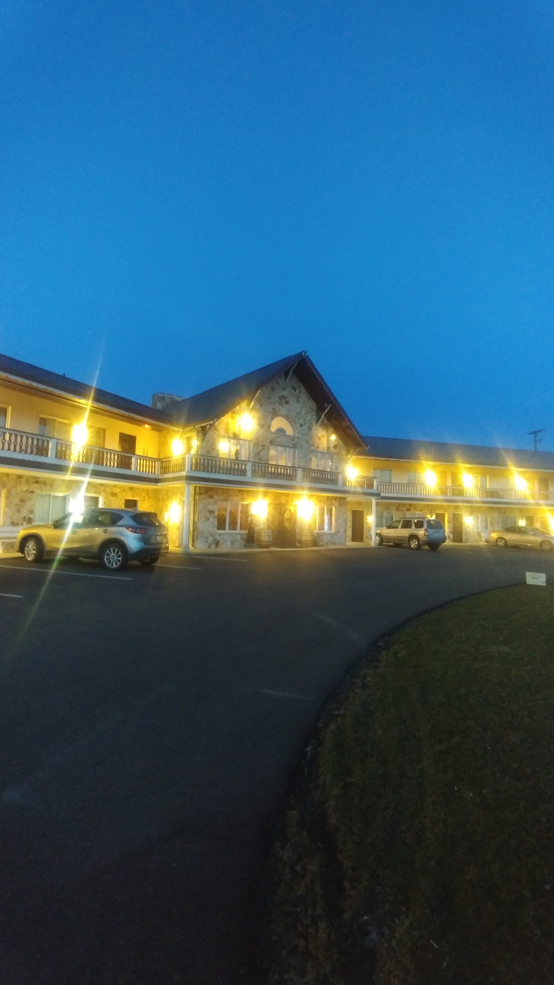 Guggisberg Swiss Inn-官方