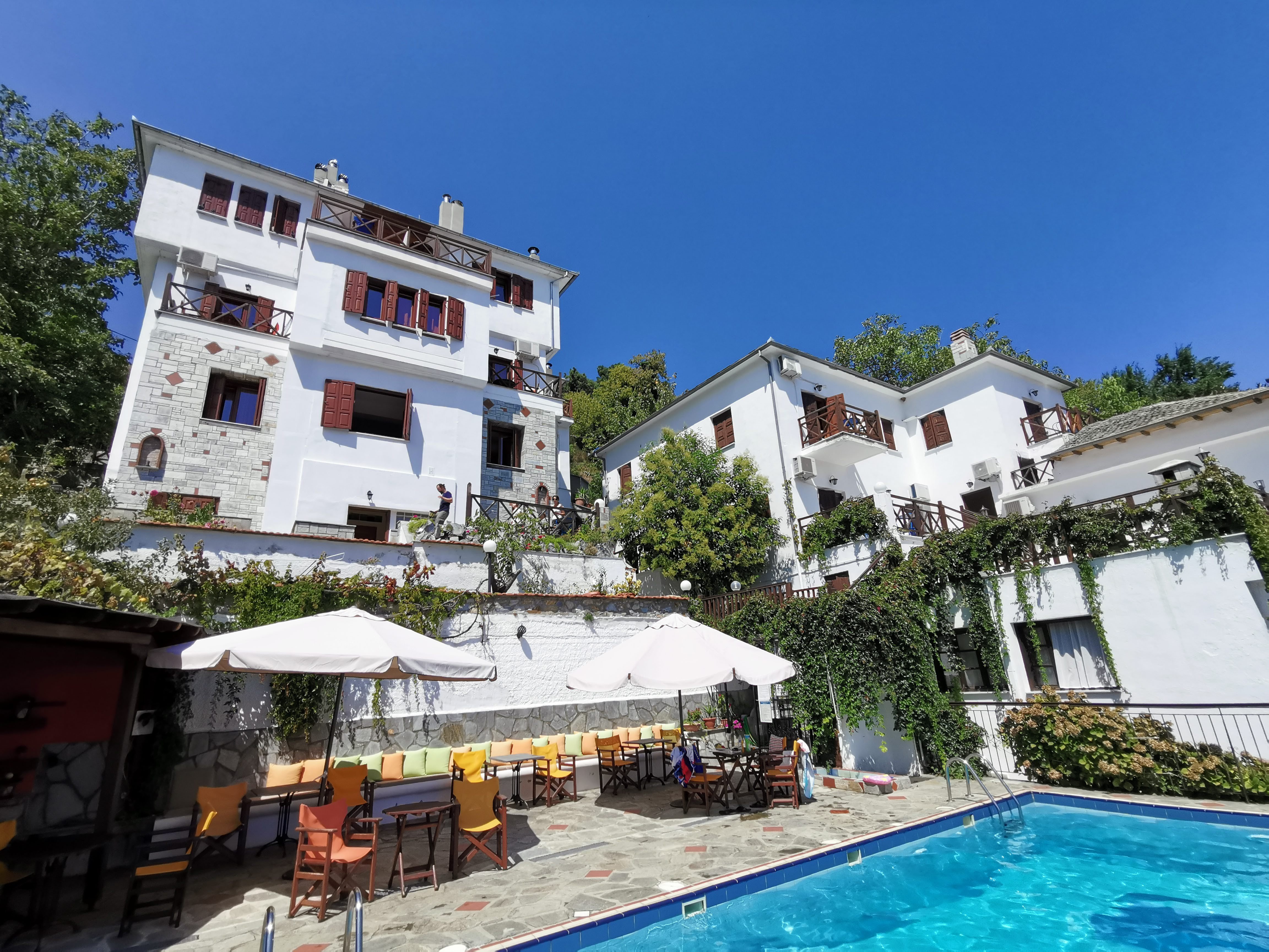 Astromeria Apartments-泳池