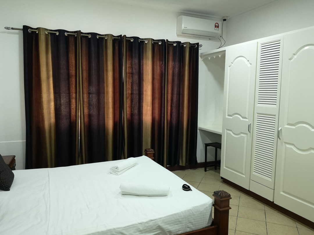 Chez Augustine主图