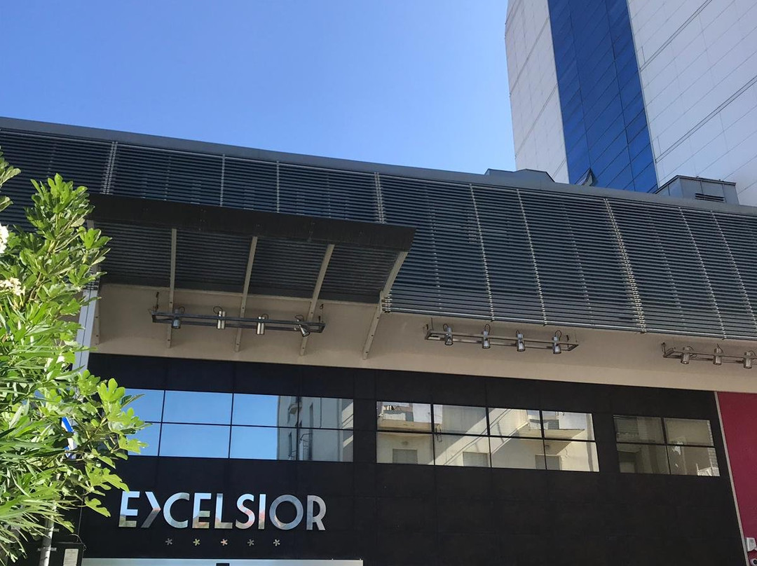 丽都怡东水疗酒店主图