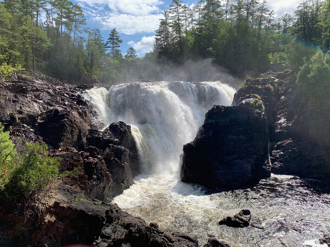 Parc Des Chutes Coulonge-Mansfield-et-Pontefract必去景点
