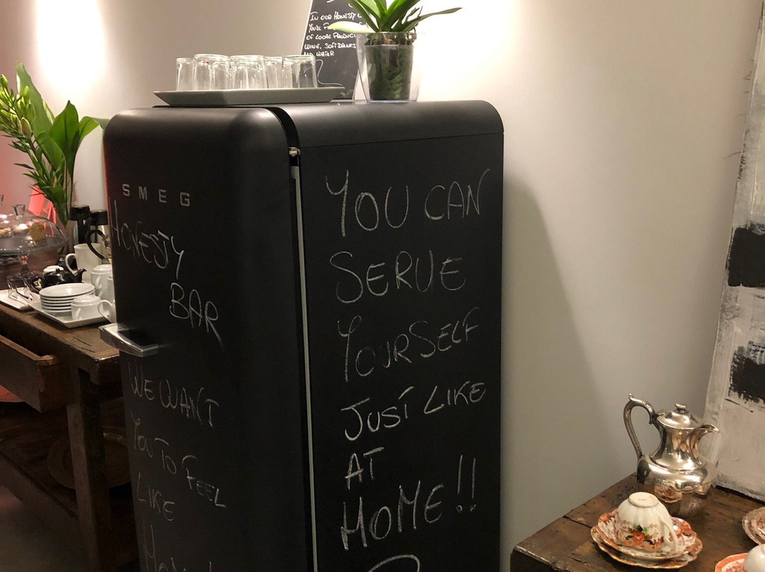 Teku Hotel主图