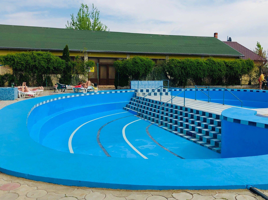 Strand Termal Mihaieni-Mihaieni必去景点