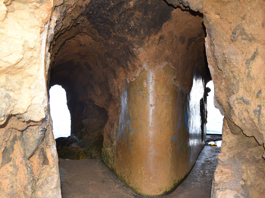 Old Water Supply Entrance Of Las Salinas-穆尔西亚马萨龙港必去景点