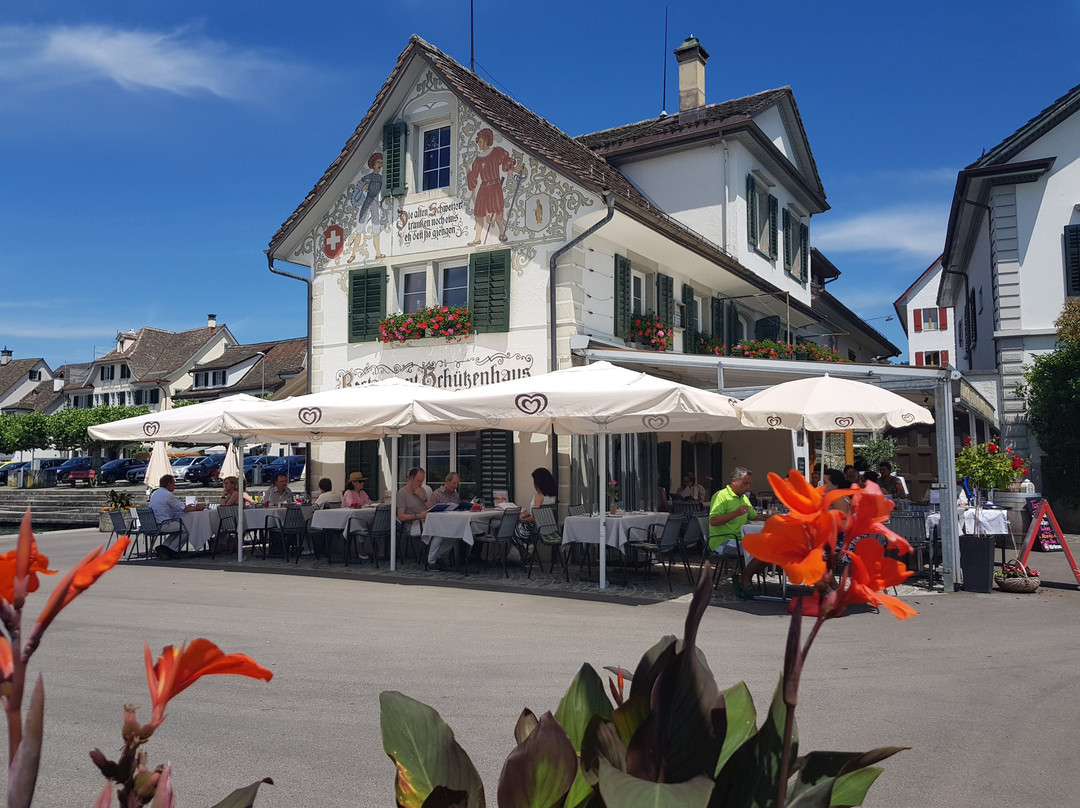 Stäfa餐馆和美食-Restaurant Schützenhaus