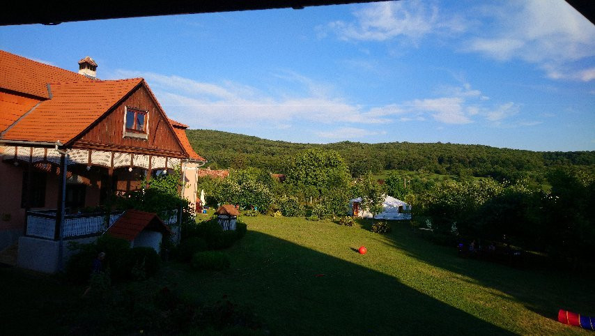 Kuria Vendeghaz主图