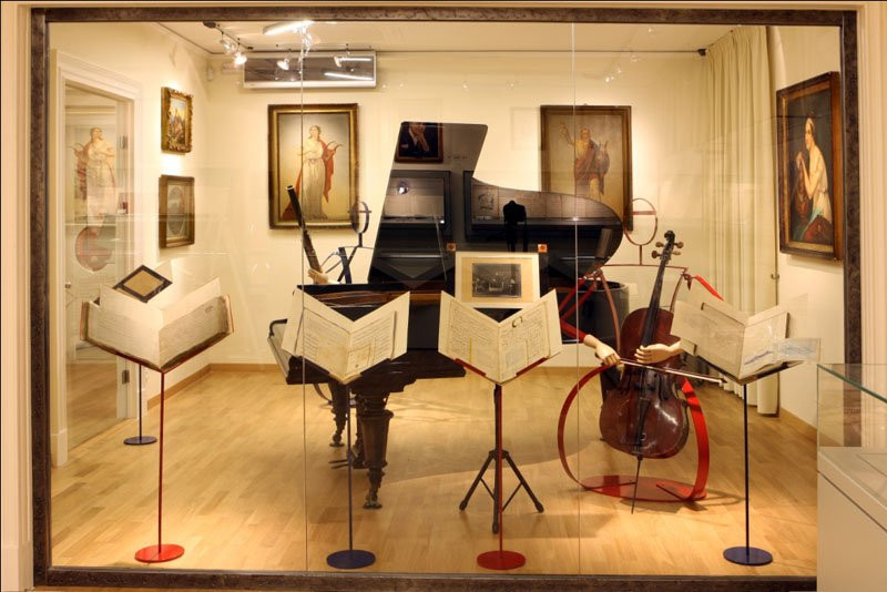 Music Museum «Nikolaos Halikiopoulos Mantzaros»景点图片