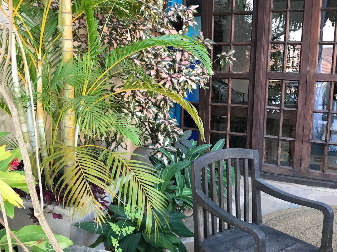 Emerson Spice Hotel主图