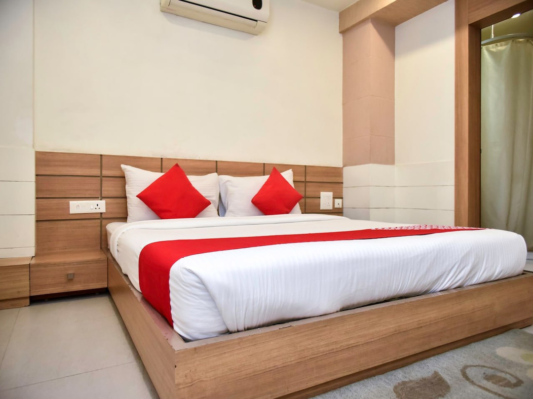 Capital O 3094 Hotel City Square主图