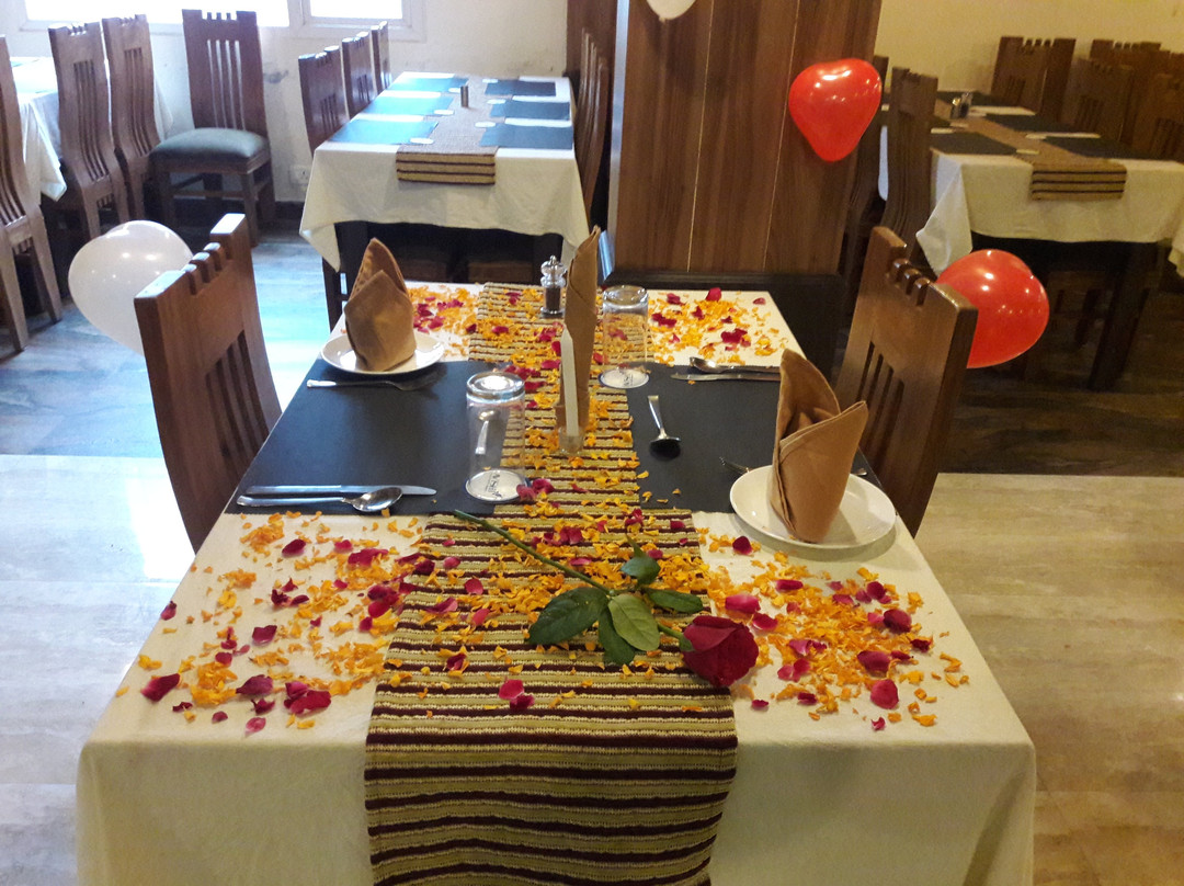 Hotel Avishi Greens主图