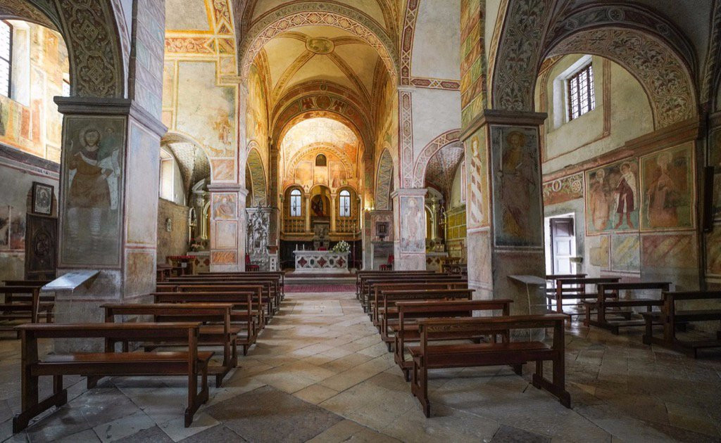 Santuario Santi Vittore e Corona景点图片
