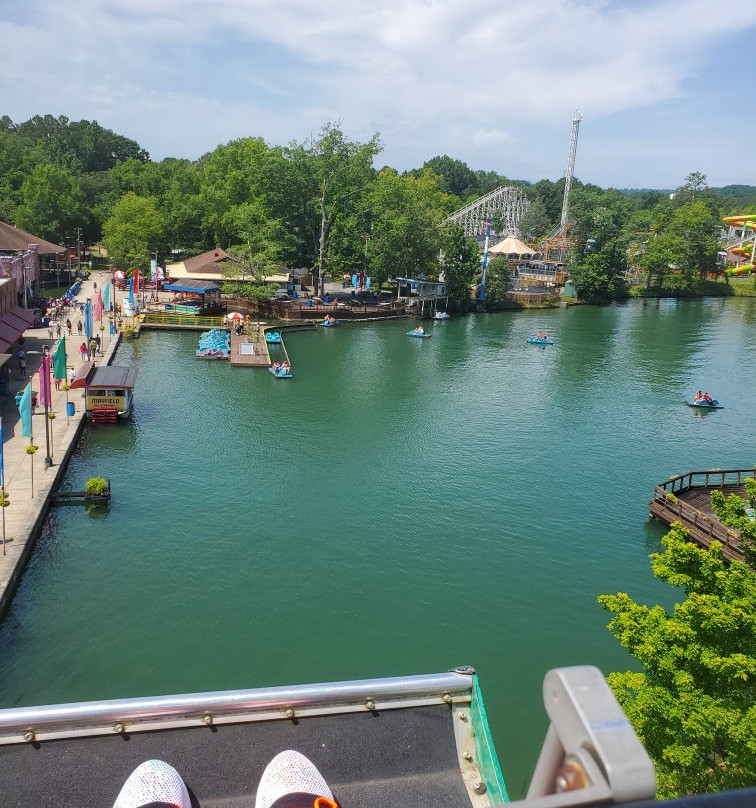 Lake Winnie Amusement Park景点图片