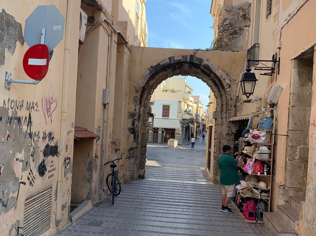 Guora Gate-雷斯蒙必去景点