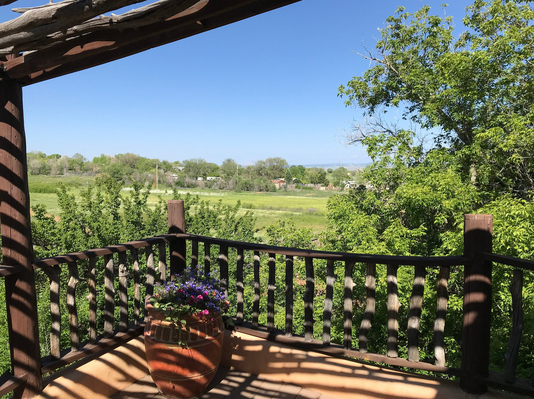 Old Taos Guesthouse B&B主图