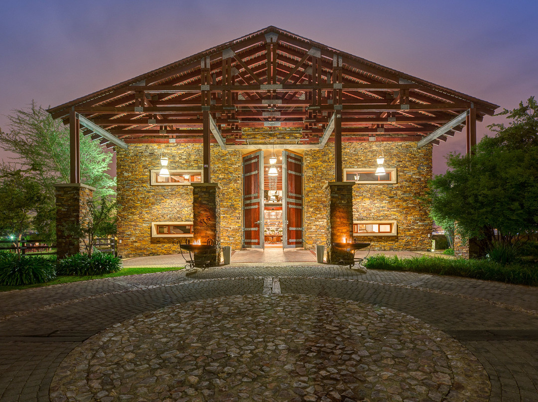 Riboville Boutique Hotel & Restaurant主图