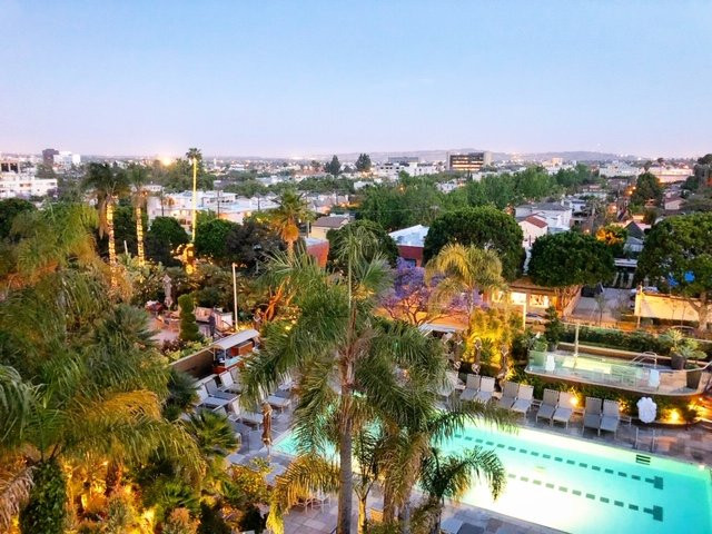 洛杉矶比佛利山庄四季酒店主图