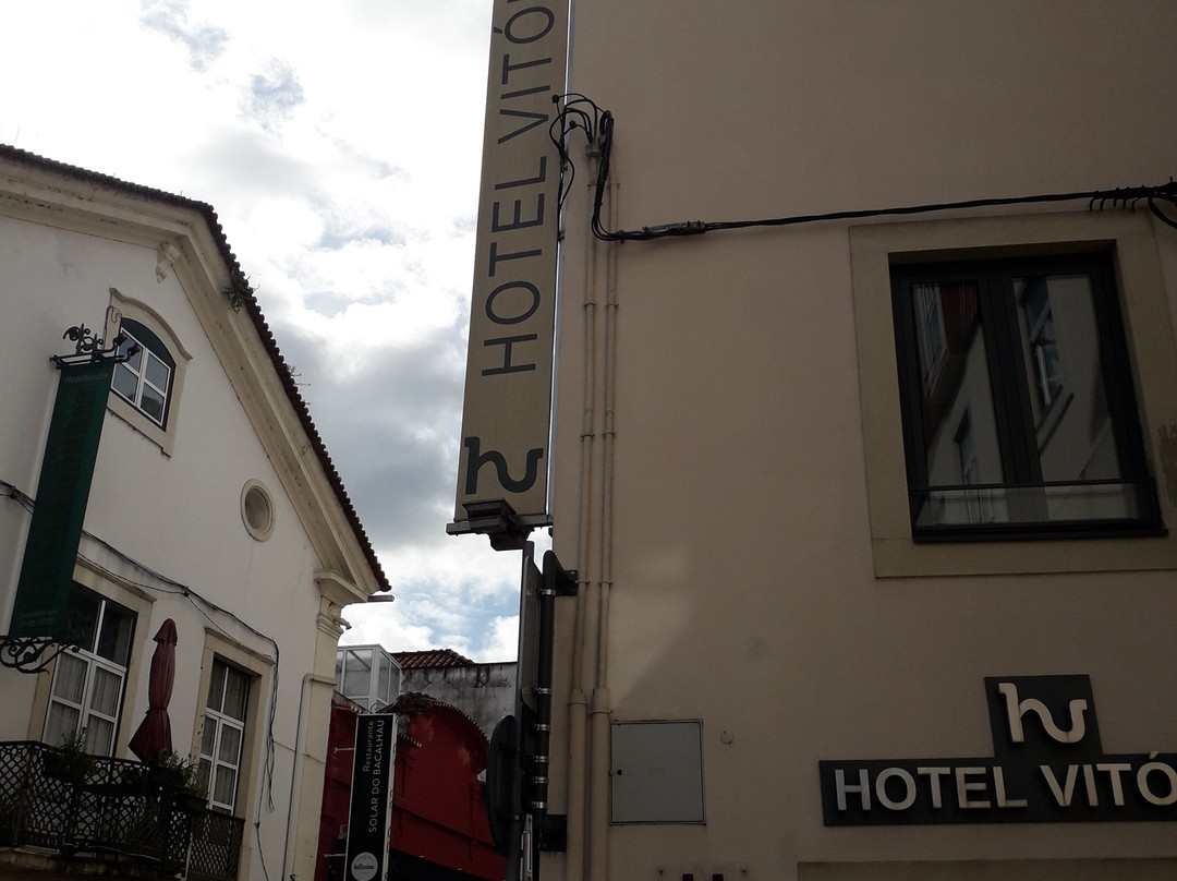 维多利亚酒店主图