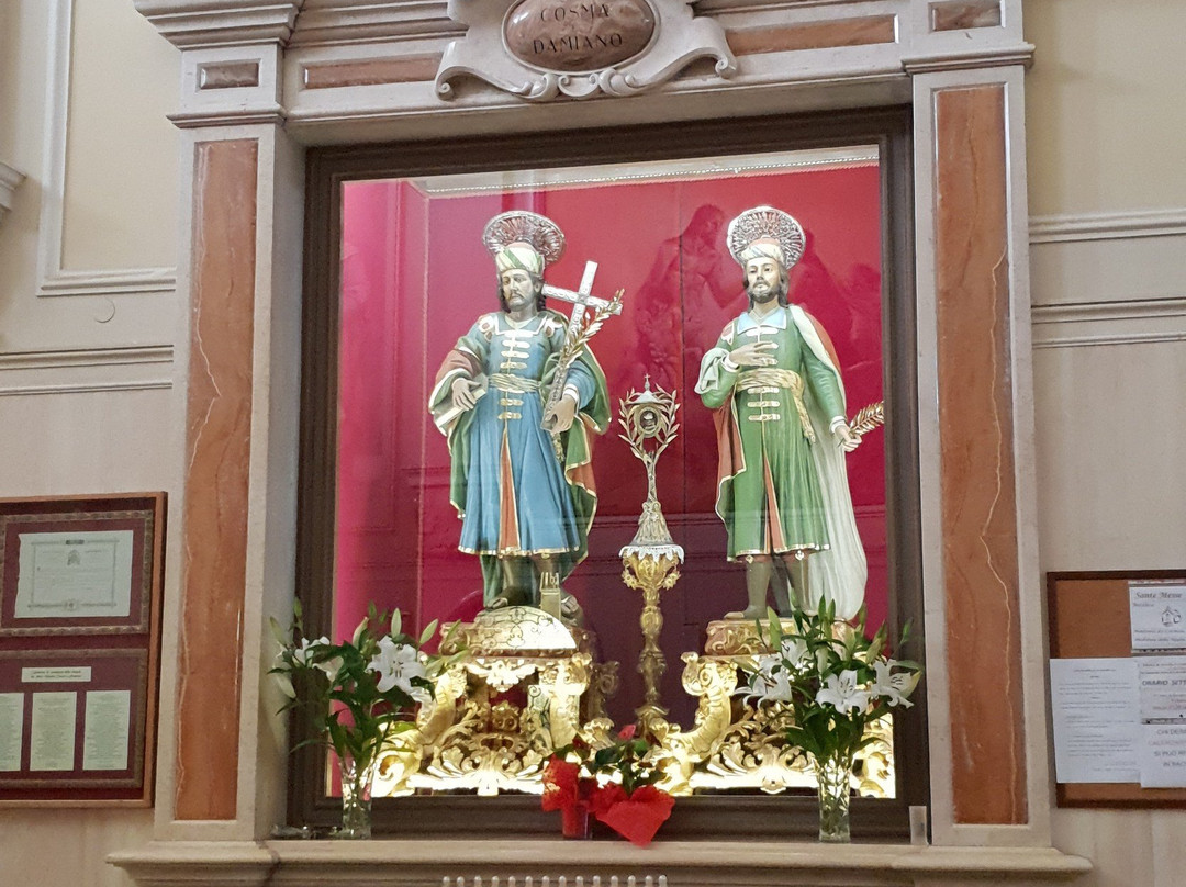 Parrocchia Santuario  Basilica S.S. Cosma E Damiano景点图片