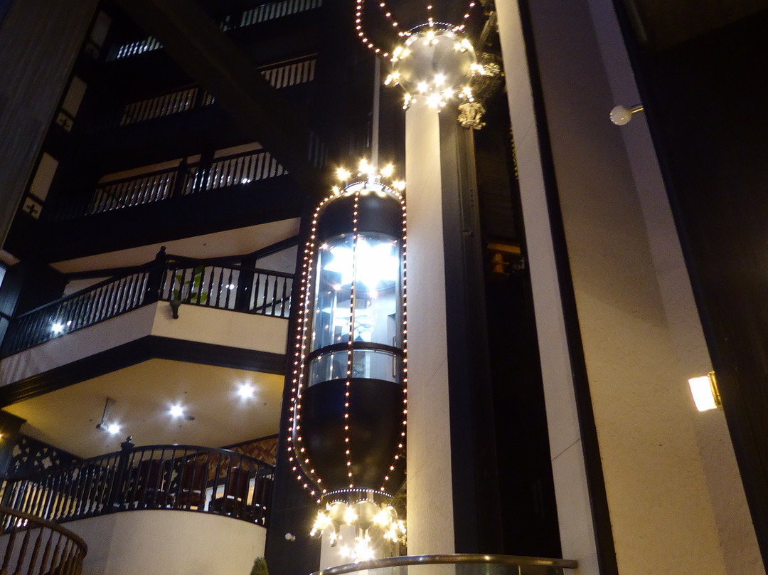 白马绿色广场酒店主图