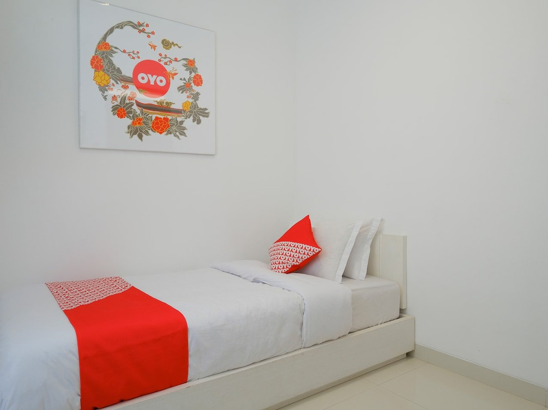 SPOT ON 2653 Omah Mbah Lurah Syariah主图