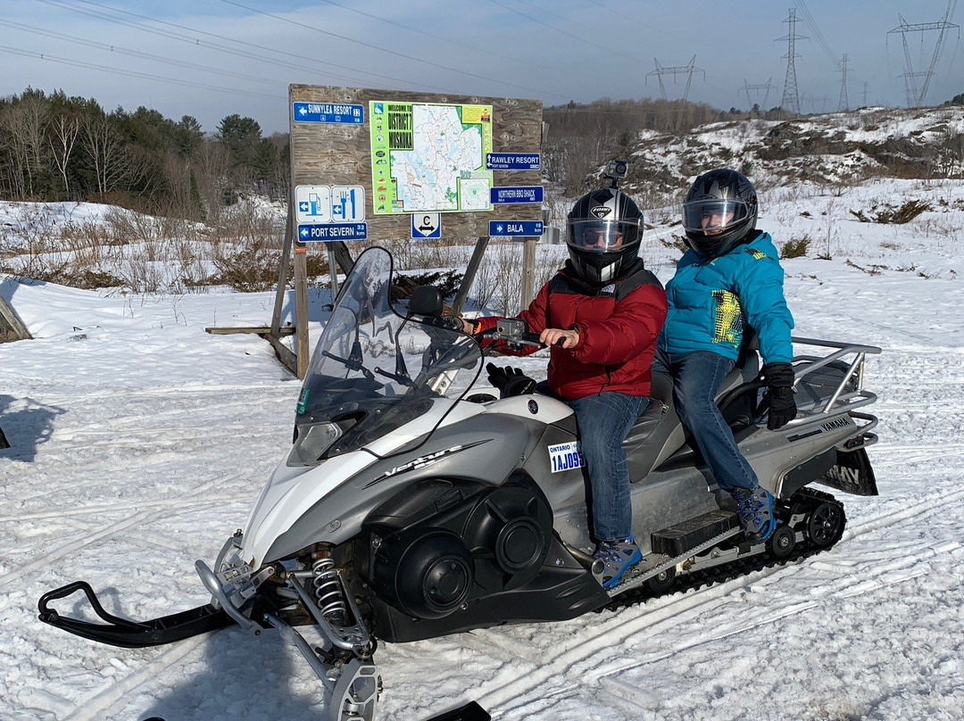 Muskoka Stay N' Play Tours景点图片
