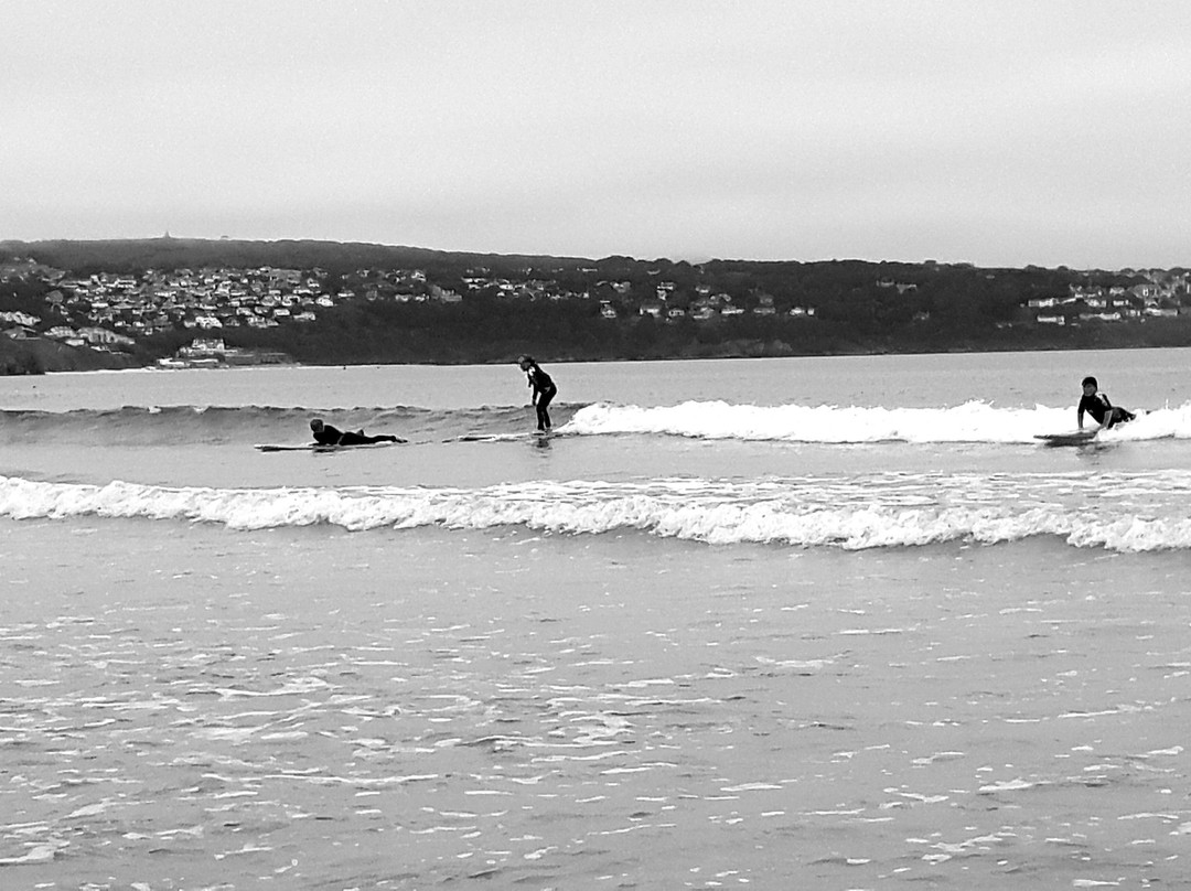 Beach Shack Surf School-Hayle必去景点