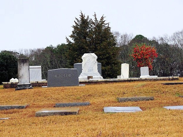 Oak Hill Cemetery-纽南必去景点