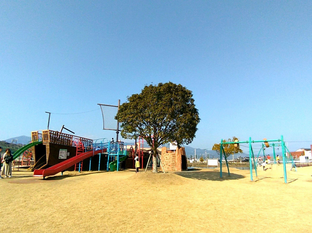 Ushizu Park-小城市必去景点